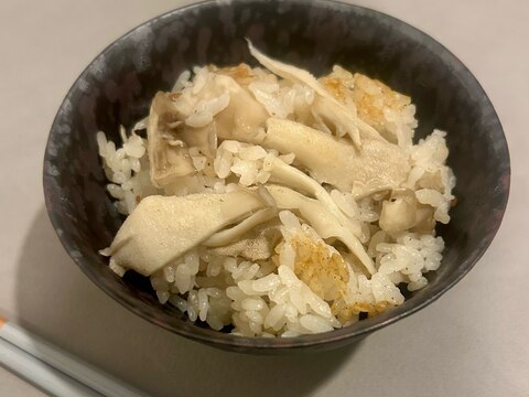 舞茸たっぷり炊き込みご飯
